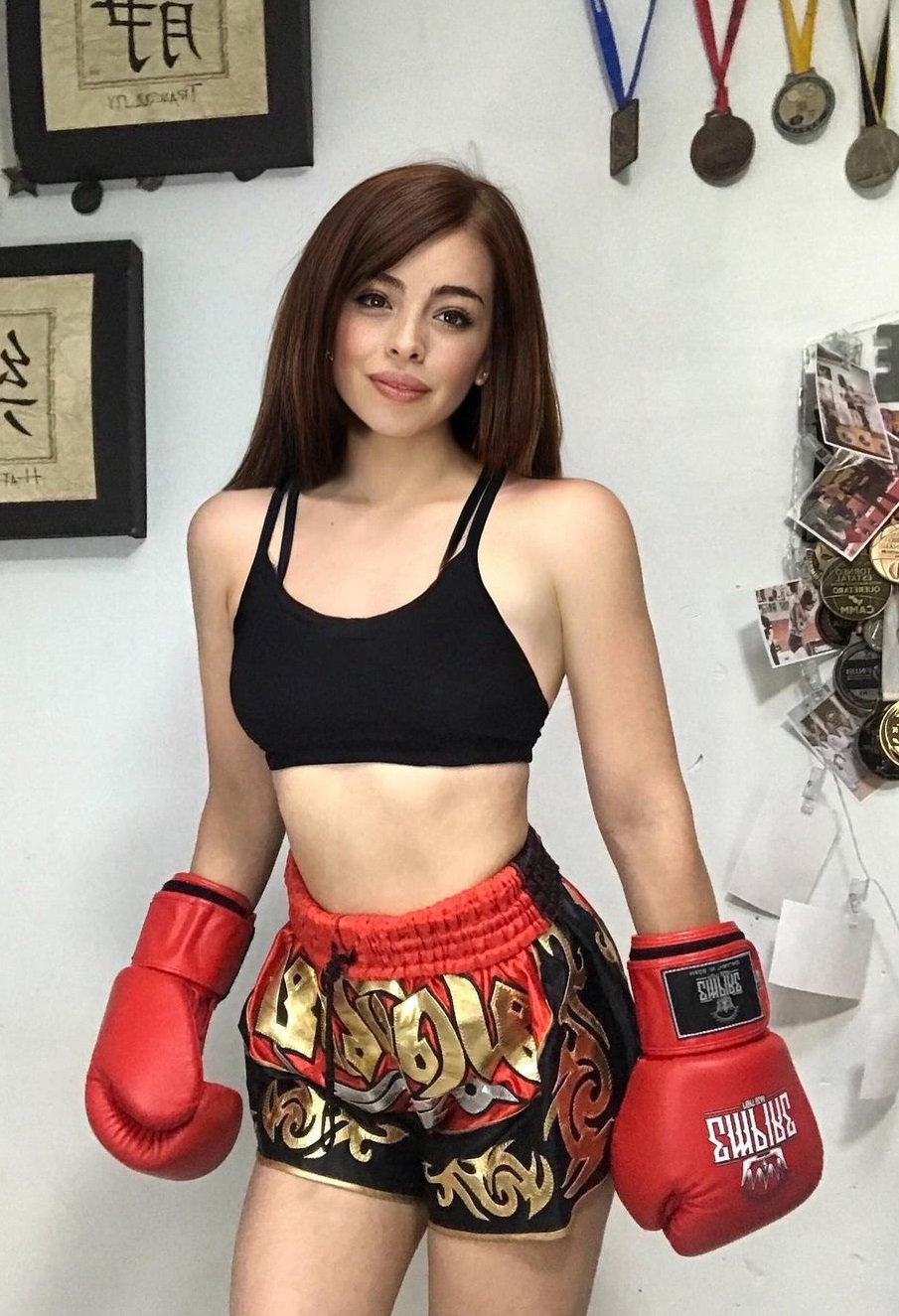 Nicole Geraldo boxing